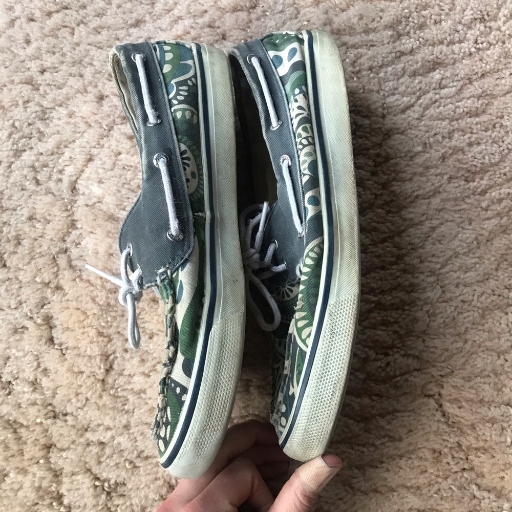 Patterned sperry’s - Picture 5 of 8